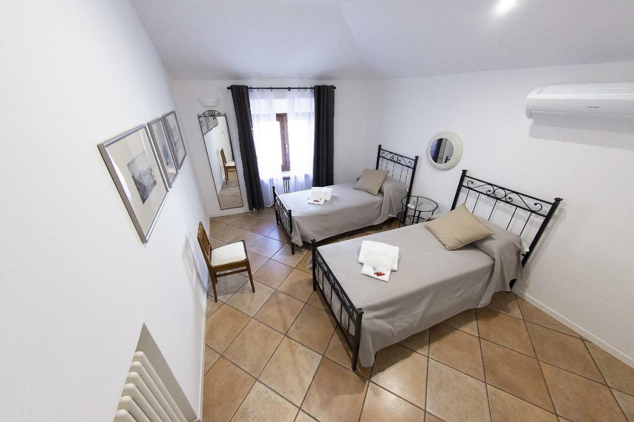 Vivaverona Rooms Buitenkant foto